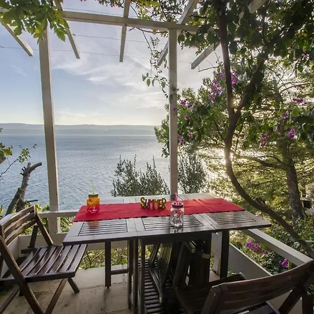 Apartman Aida *